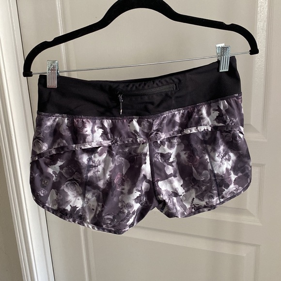 Lululemon Speed Short Mini Obscurred Black Dusty Mauve Size 4 - Picture 1 of 8